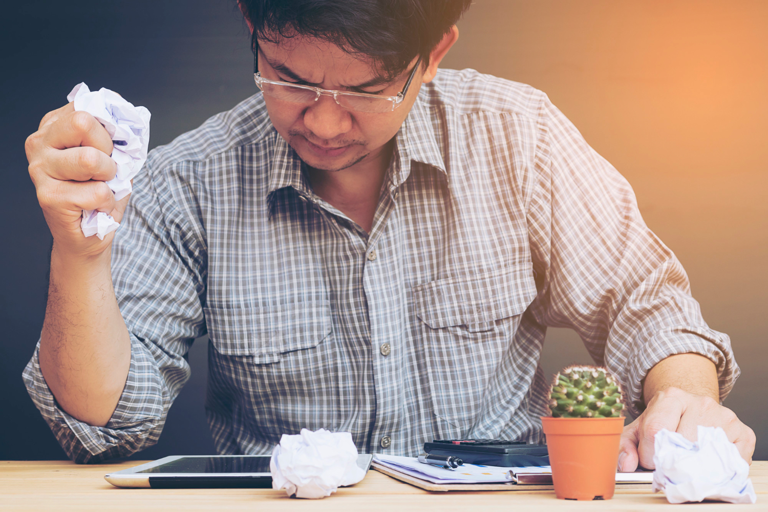 6 Tips Psikologi Keuangan agar Gaji Nggak Cuma Num­pang Lewat